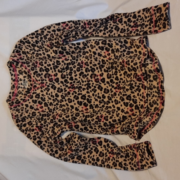 Cuddl duds top for girls, size M, brown animal print with pink stitching. - Picture 1 of 2